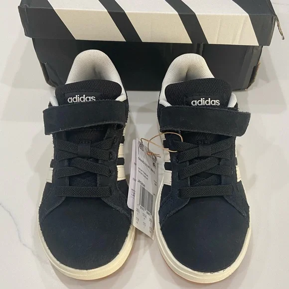 Kids Adidas Grand Court Sneakers in Black - Picture 3 of 7